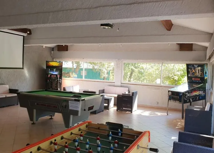 营地 Tente Avec Terrasse Et Jacuzzi, 6 Personnes - Api-1-52-1705 *